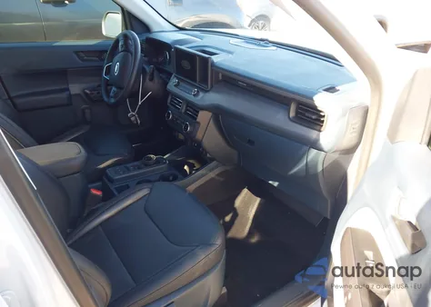 2024 Ford Maverick Lariat from USA, damaged, VIN 3FTTW8M34RRB47109